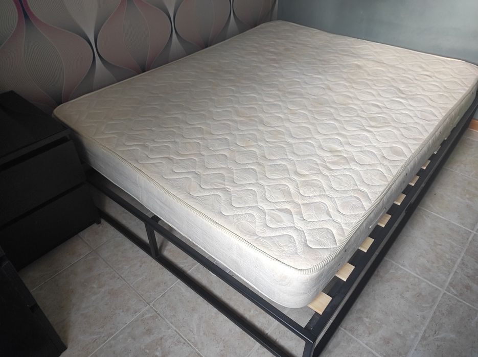 Cama casal 1,60 por 2,00