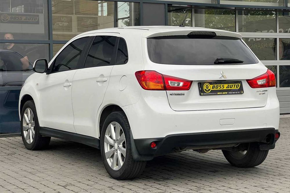 Mitsubishi Outlander Sport 2013