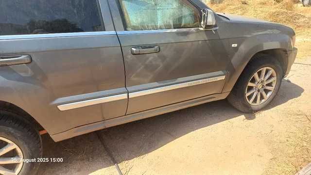 Jeep Grand Cherokee 2006 Overland Mercedes Motor