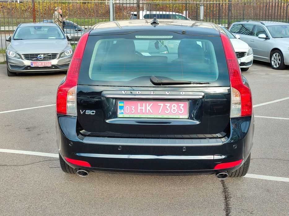 Volvo V50 2,0 D3 автомат 2012рік з Швейцарії