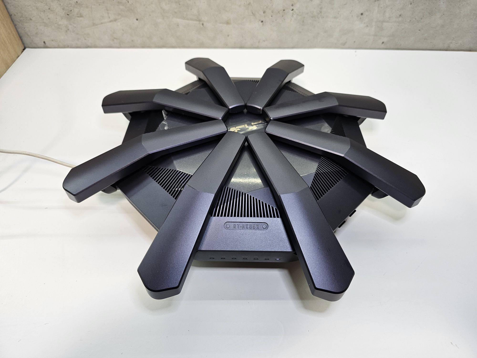 Бездротовий маршрутизатор (роутер) ASUS RT-AX89X Wi-Fi 6, AX6000