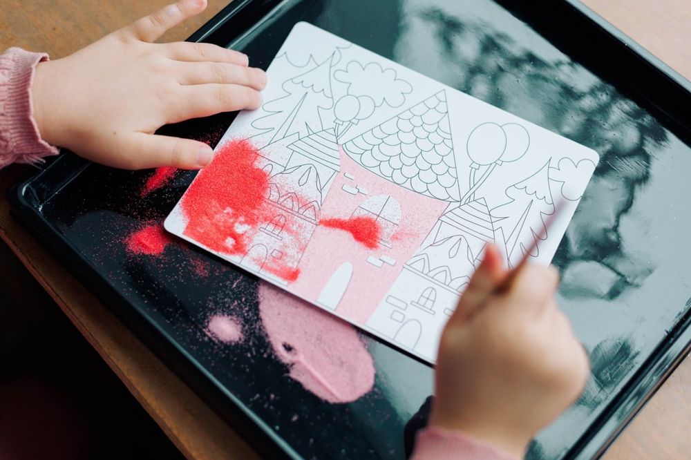 Неймовірний творчий набір малювання піском