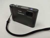 Компактний цифровий фотоапарат Samsung NV9