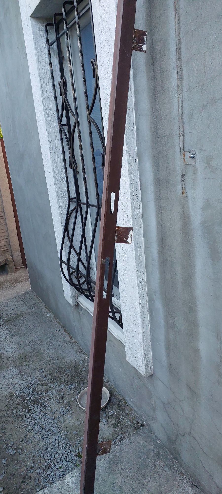 Продам металеві вхідні двері б/в 2000×870 мм