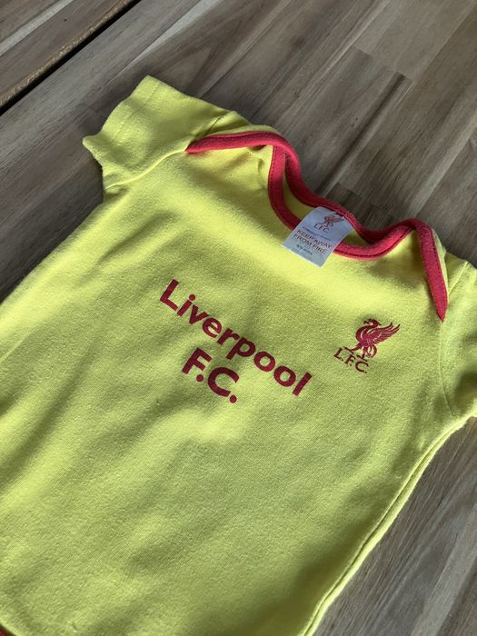 Body Liverpool F.C. na 6-9 miesięcy