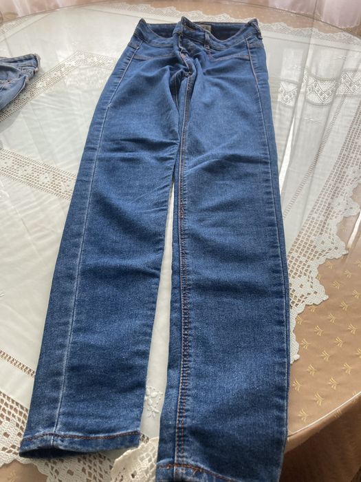 Calças de ganga Pull &Bear como novas