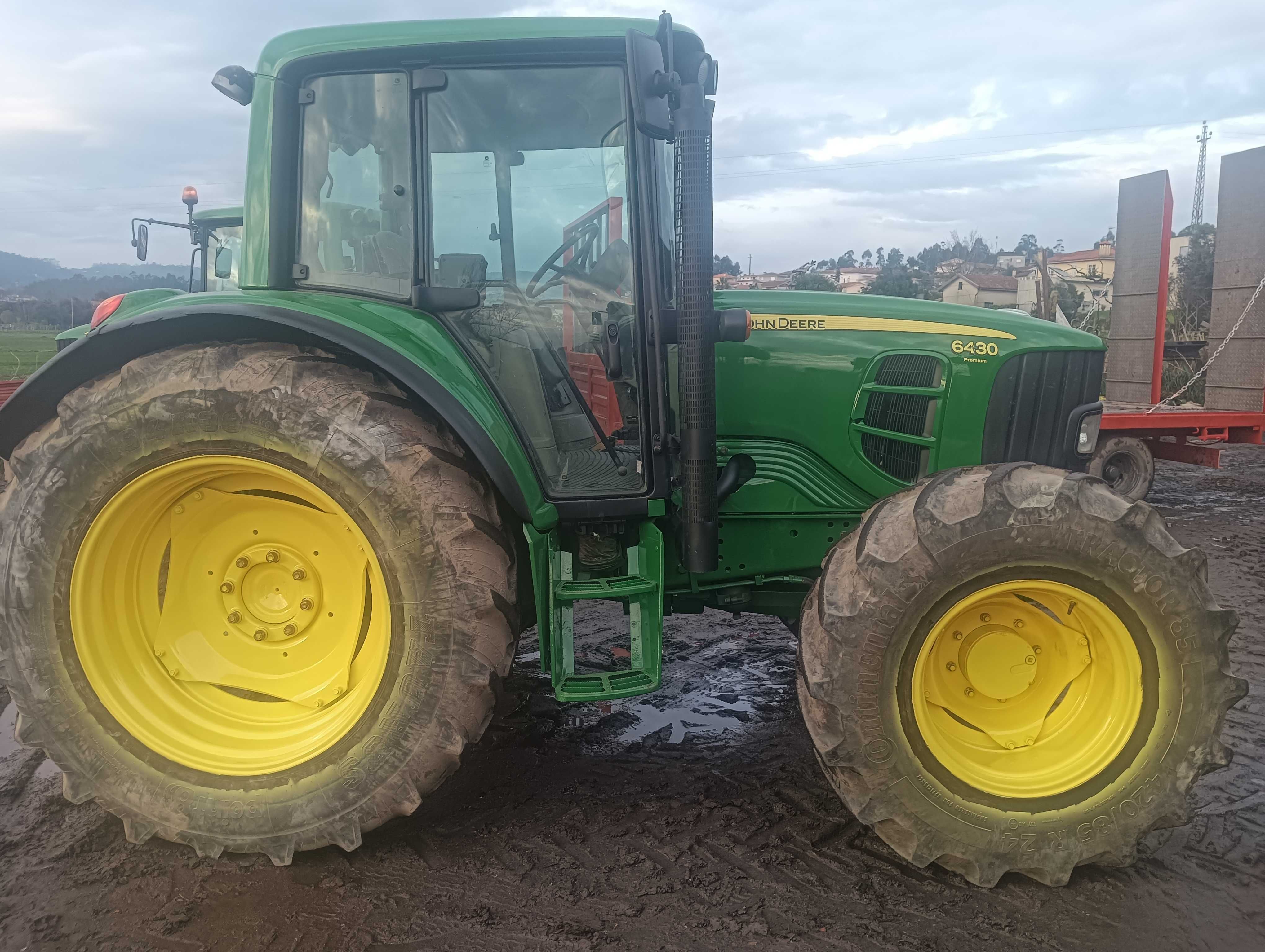 Trator John deere 6430