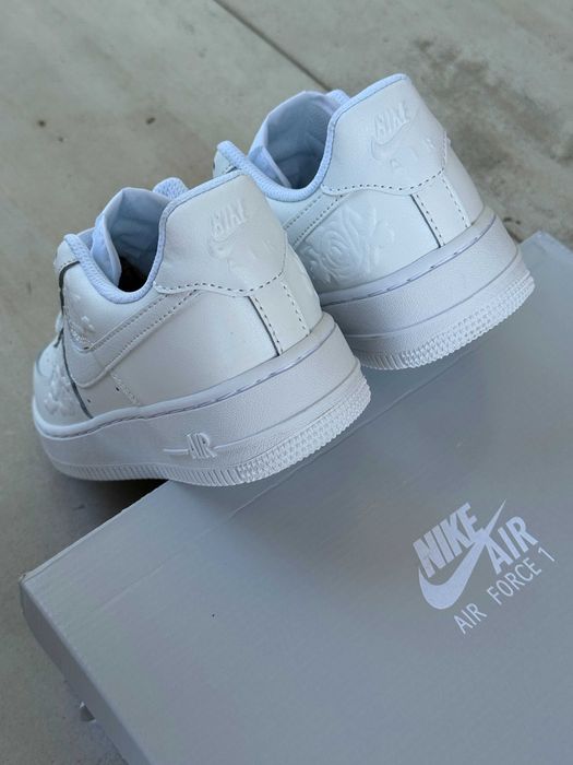Кросівки Nike Air Force 1 White Roses 36-45 (Оплата при отриманні)