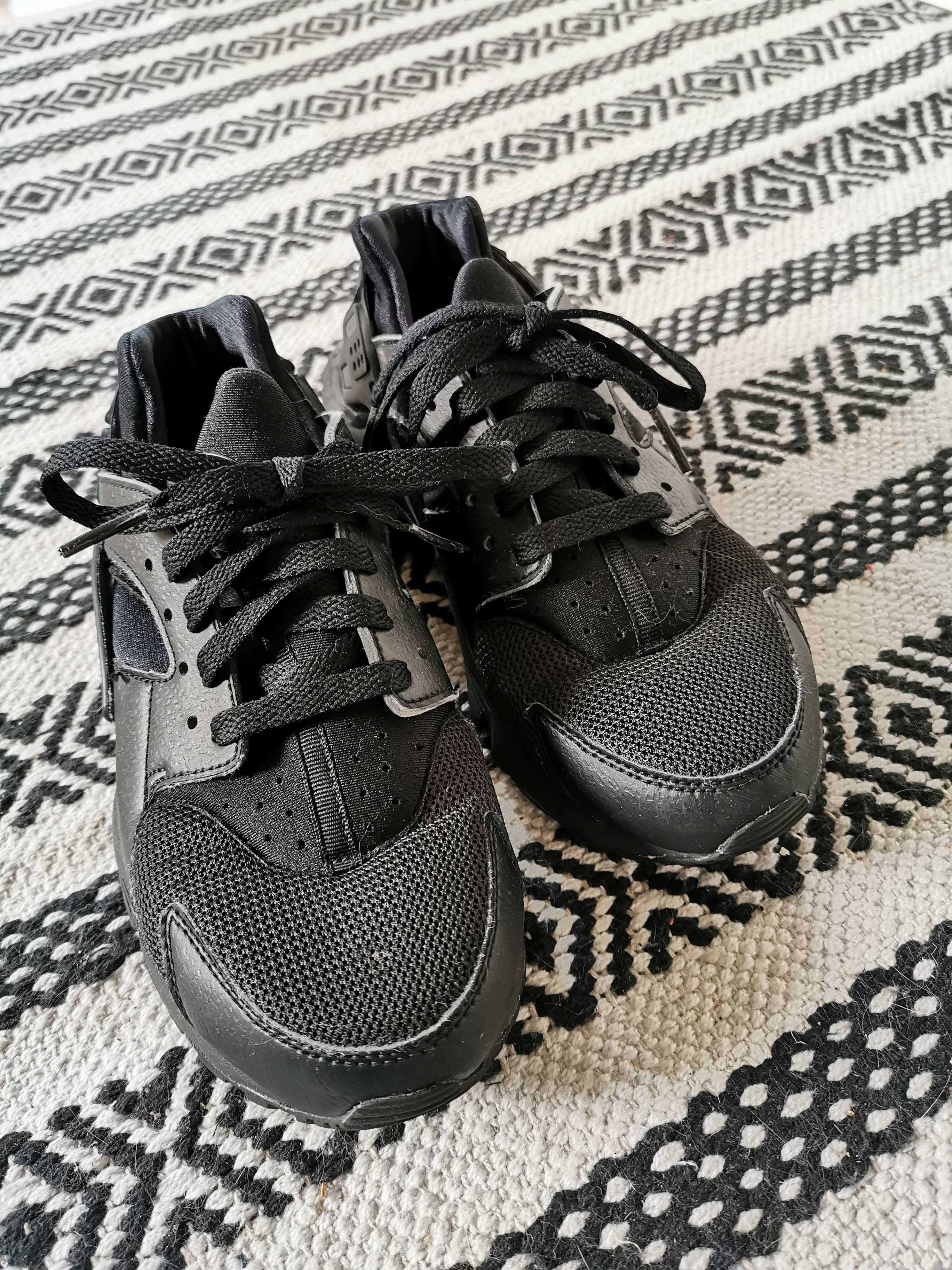 Buty Nike Huarache ORYGINALNE czarne damskie