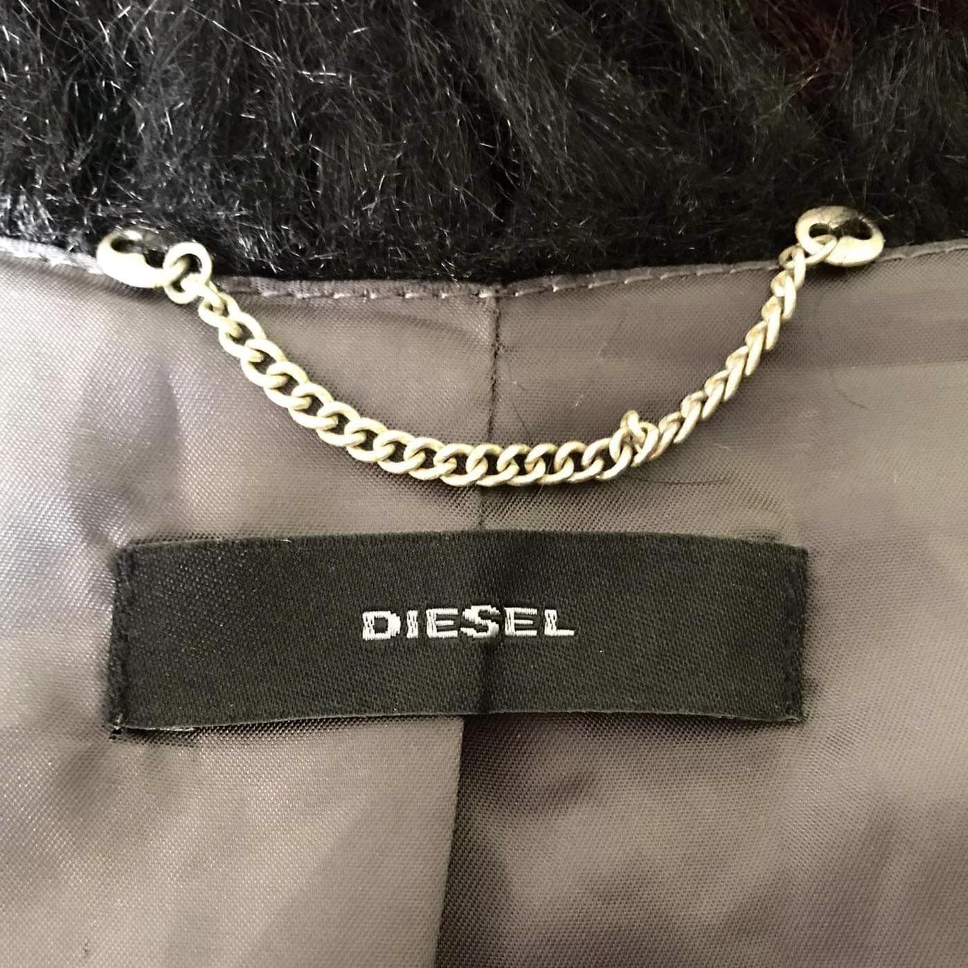 Diesel kamizelka futrzana damska lambskin 
100%lambskin leather