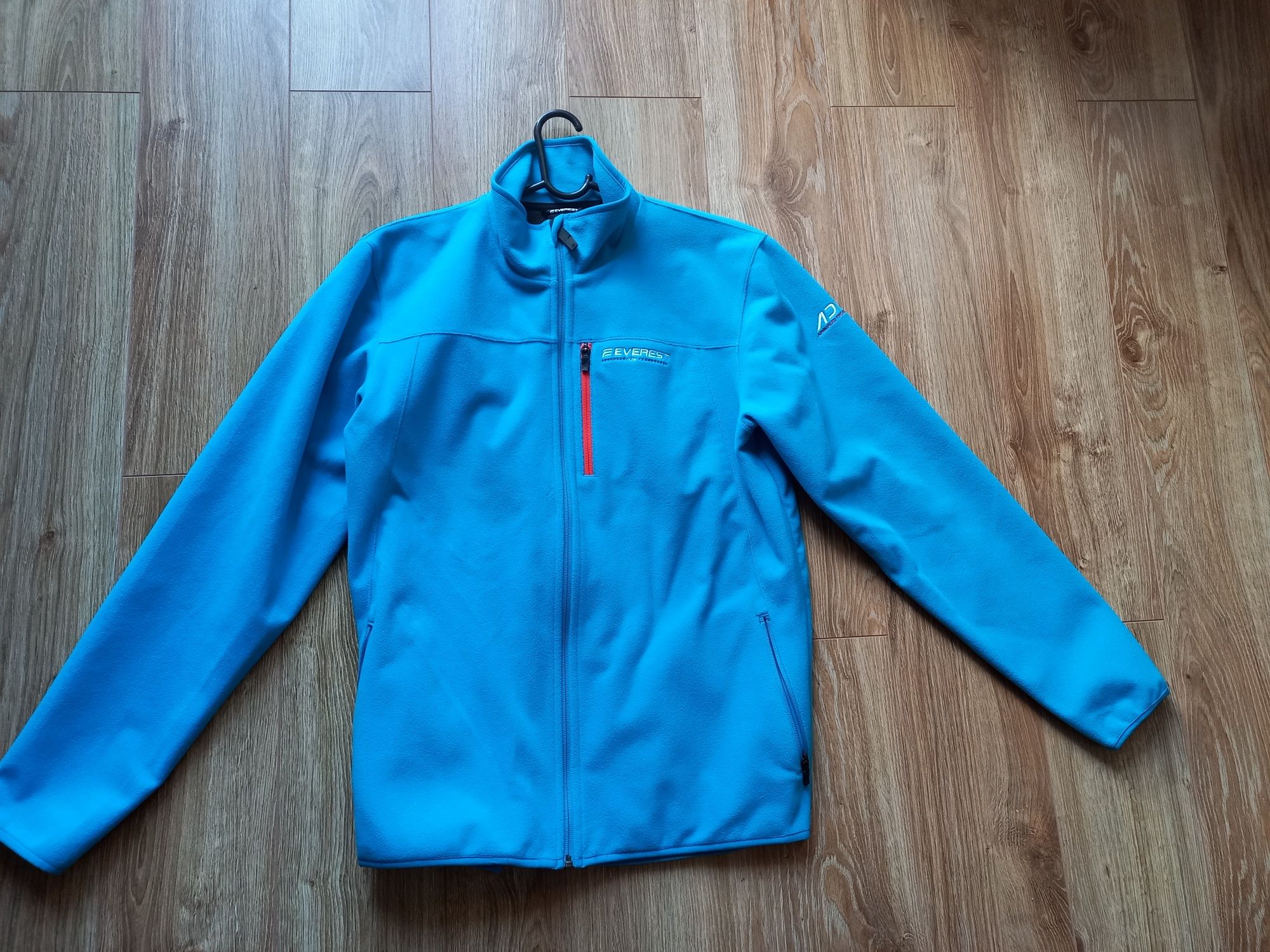 Nowy softshell męski Everest