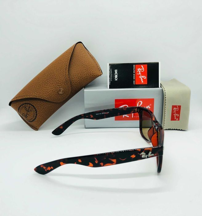 Солнцезащитные очки Ray Ban Wayfarer 2143 Tortoise-Brown 58мм стекло