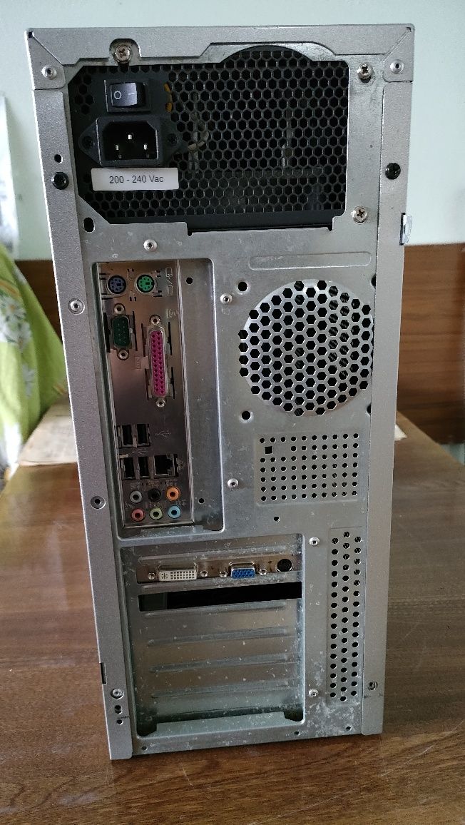 Компьютер (системний блок) ПК QuadCore AMD Phenom X4 9550, 2200 MHz.
