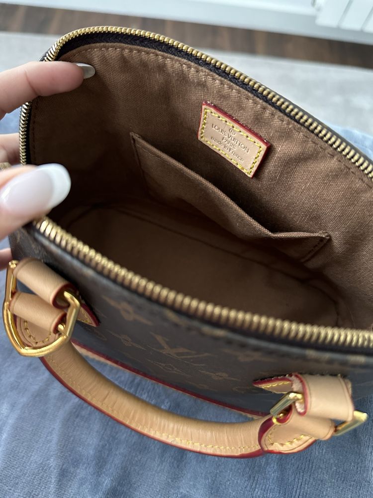 Louis Vuitton Alma BB