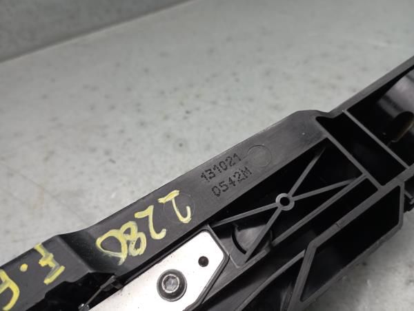 Puxador porta frente esquerda RENAULT Kangoo III Express