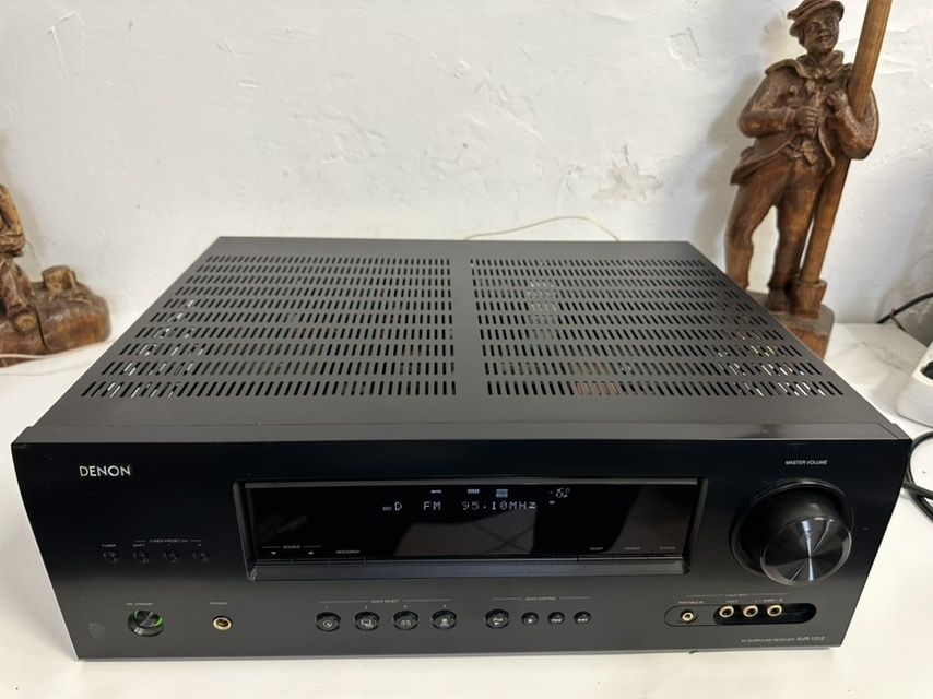 PILOT! 5.1 Amplituner Denon AVR-1312, 5*110Watt, 3D,