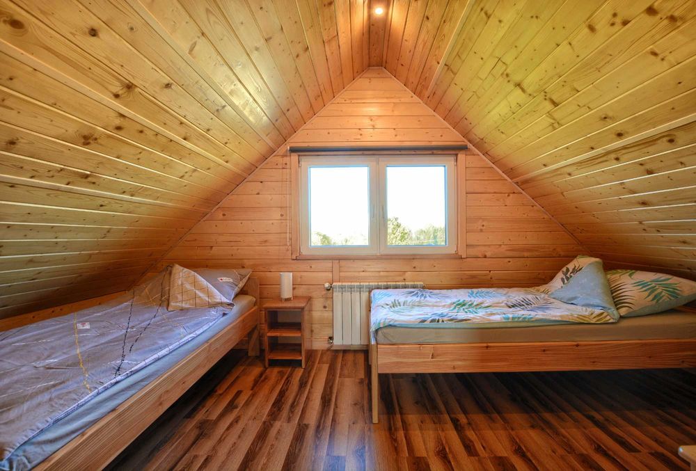 Całoroczny drewniany domek w Bieszczadach, 6 osobowy *NOCLEGI*