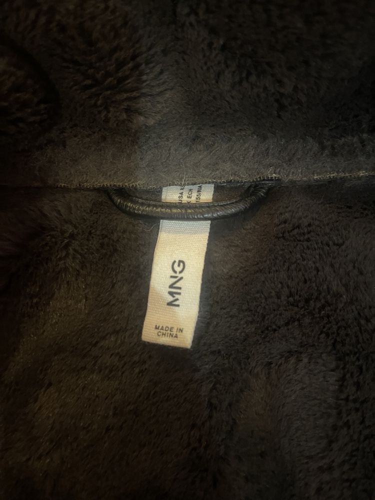 Дубленка MANGO
