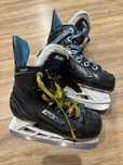 Деткие хоккейные коньки Bauer XLP Y12