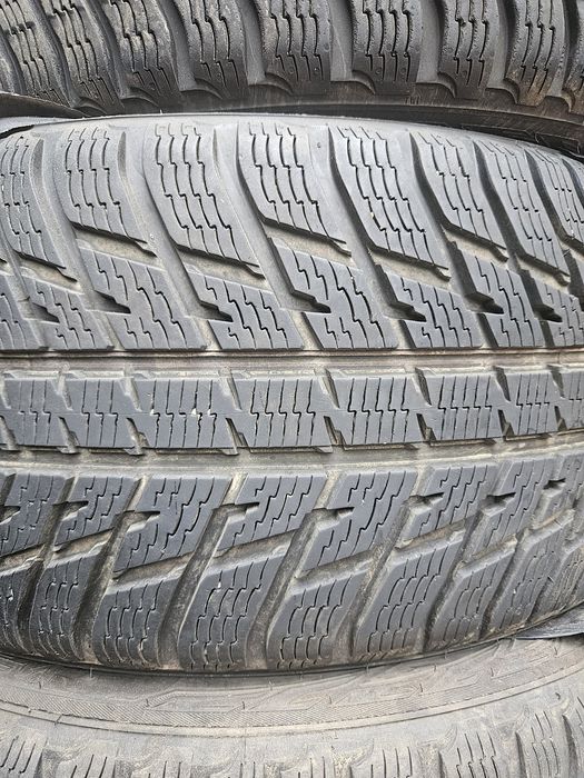 Opony zimowe Nokian 275/40/21