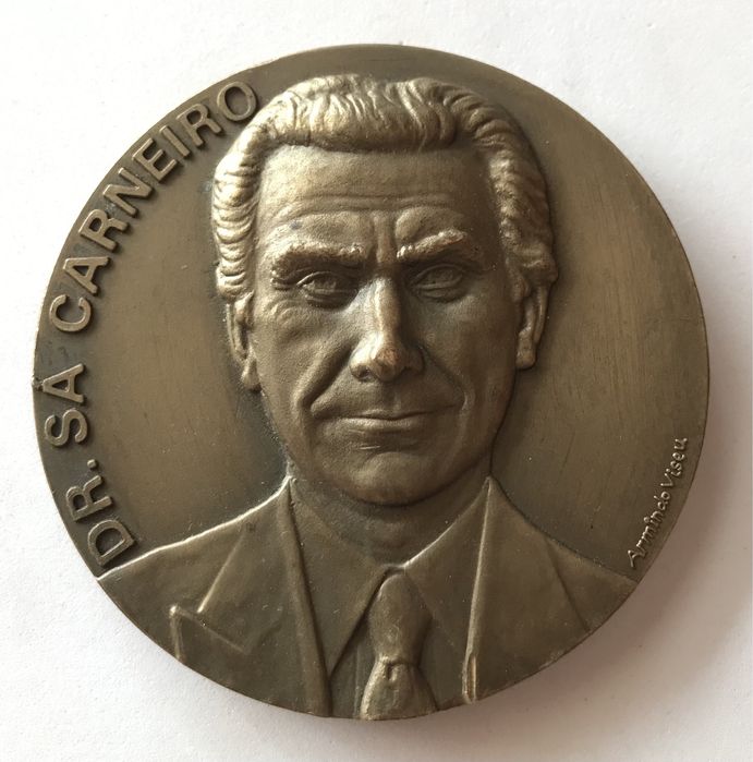 Medalha em Bronze Dr Francisco de Sá Carneiro