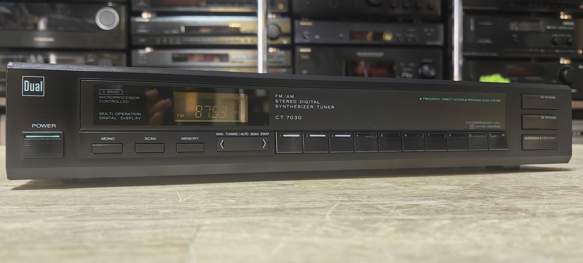 Тюнер Dual CT 7030