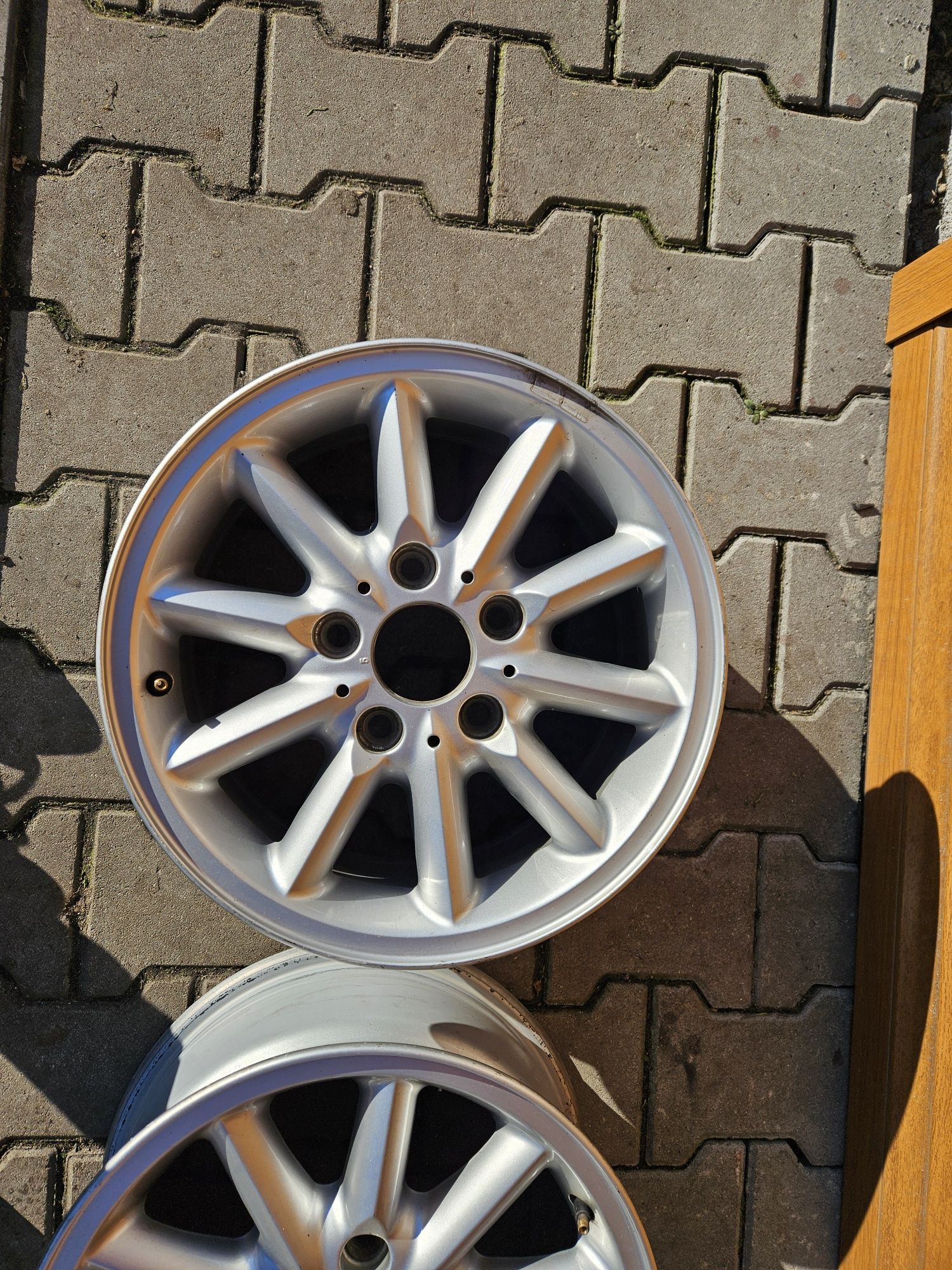 Felgi aluminiowe 15 BMW