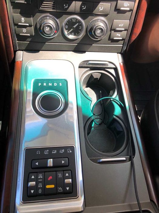 Продам Лэнд Ровер Рэндж Ровер ВОГ