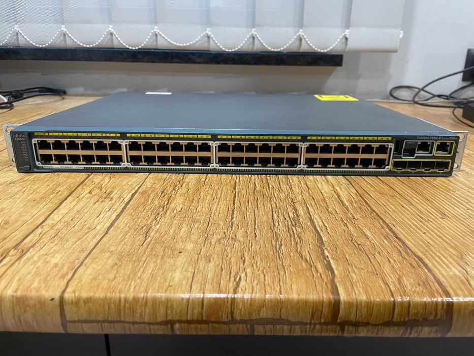 Switch Cisco Catalyst 2960-S Series PoE+