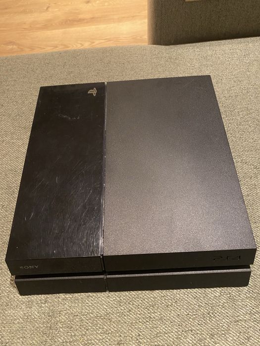 Ps4 niski soft goldhen Fifa 26 + dużo gier