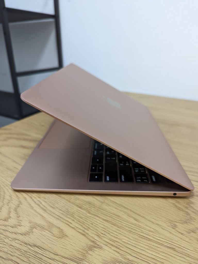 MacBook Air 13'' Rose gold 8/128gb 2018 (A1932) 100% акумулятор