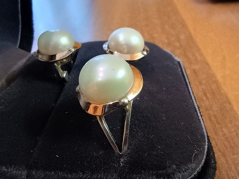 Набор серебряный с жемчугом