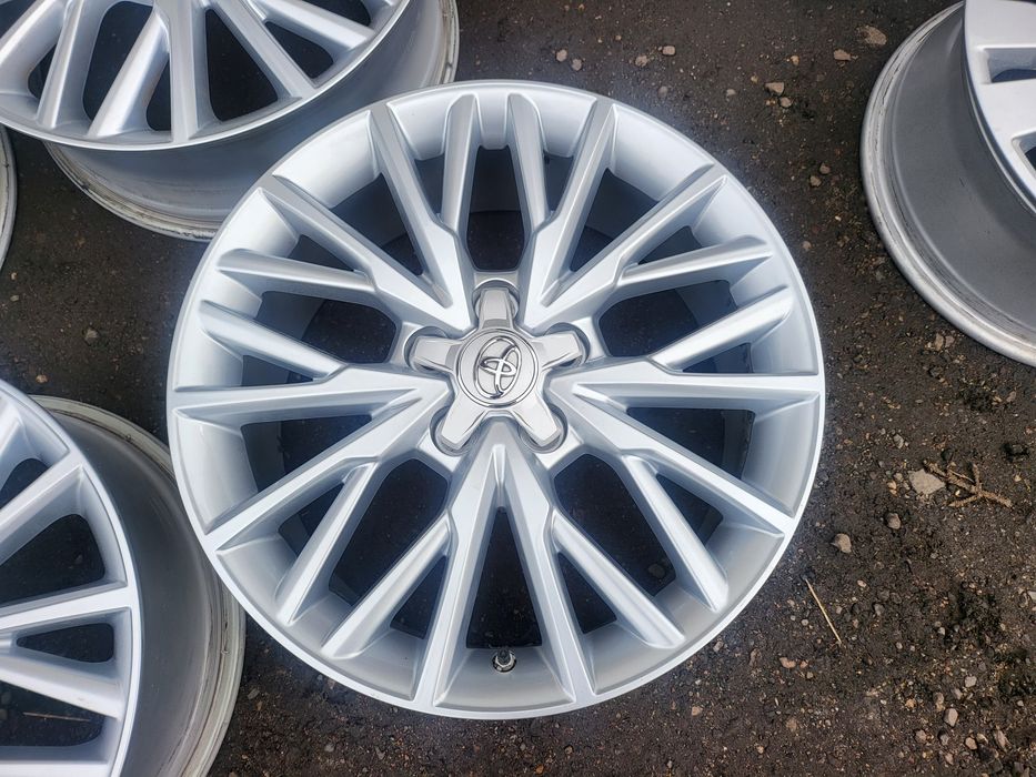 Alufelgi 18 Toyota CHR CH-R Auris Corolla Yaris Cross 5x114,3 TPMS