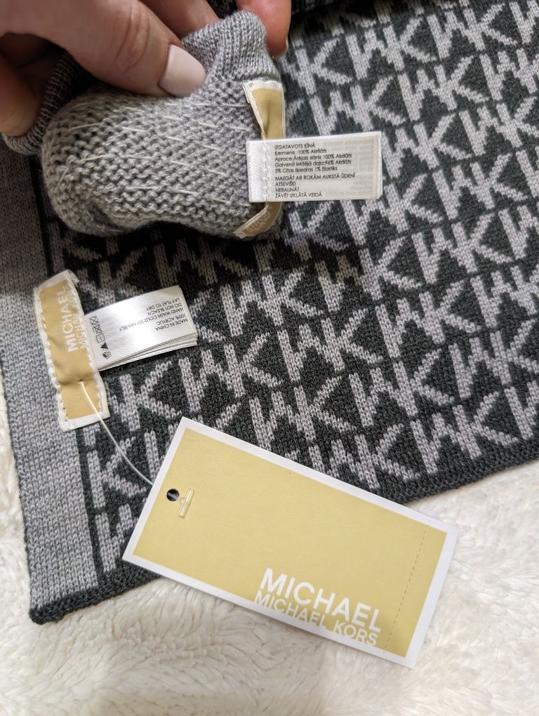 Шапка шарф перчатки Michael Kors original комплект новий