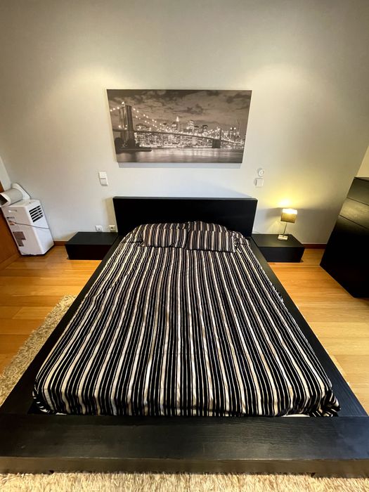 Conjunto Completo de Mobiliário de Quarto