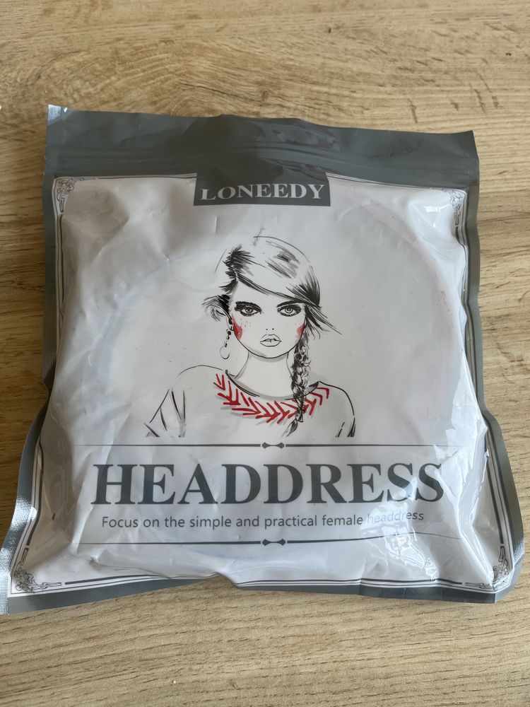 6x Tiara Loneedy