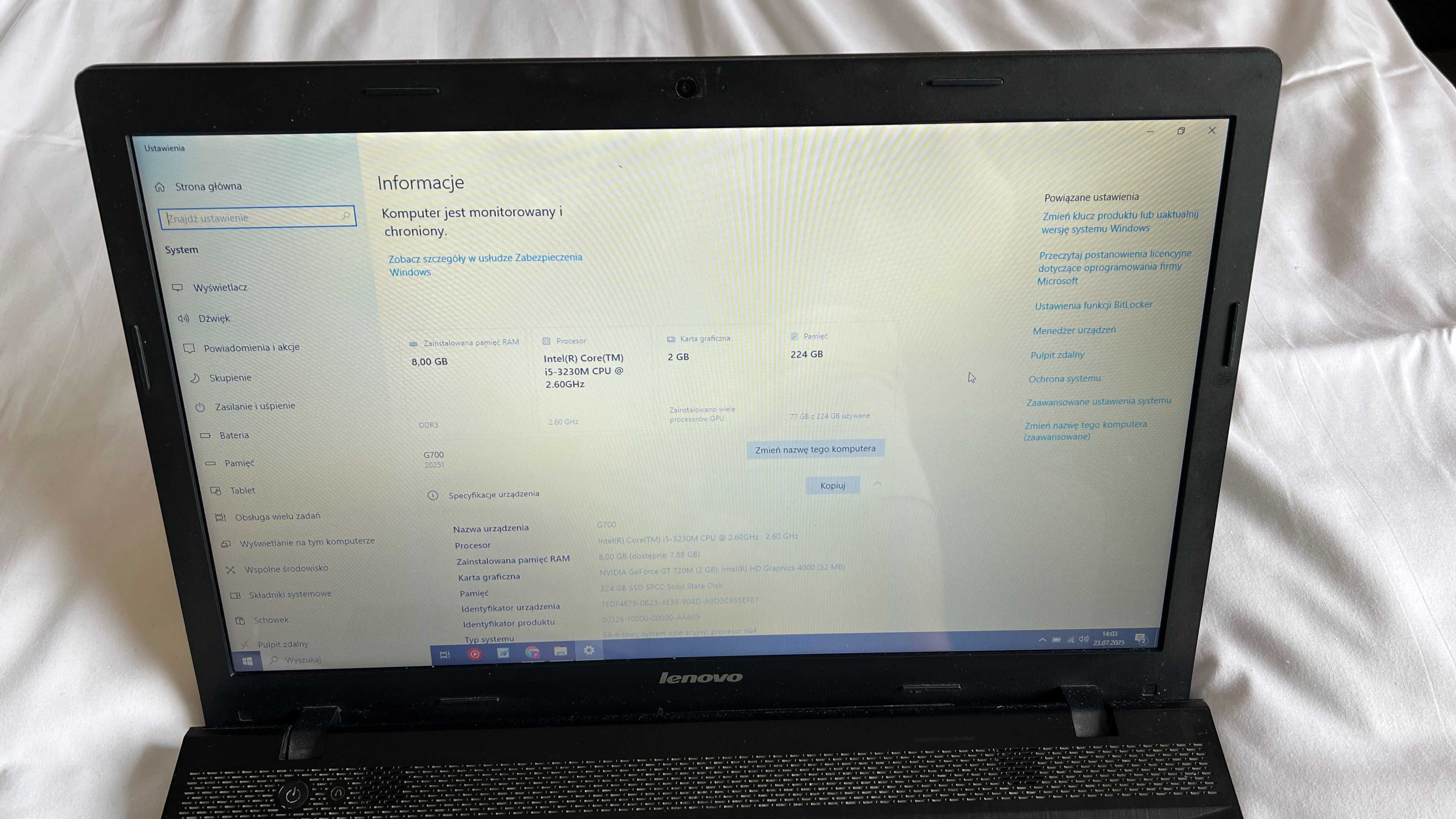Laptop Lenovo G700 i5 3230M / SSD 256 / 8gb / GeForce 720M + TORBA