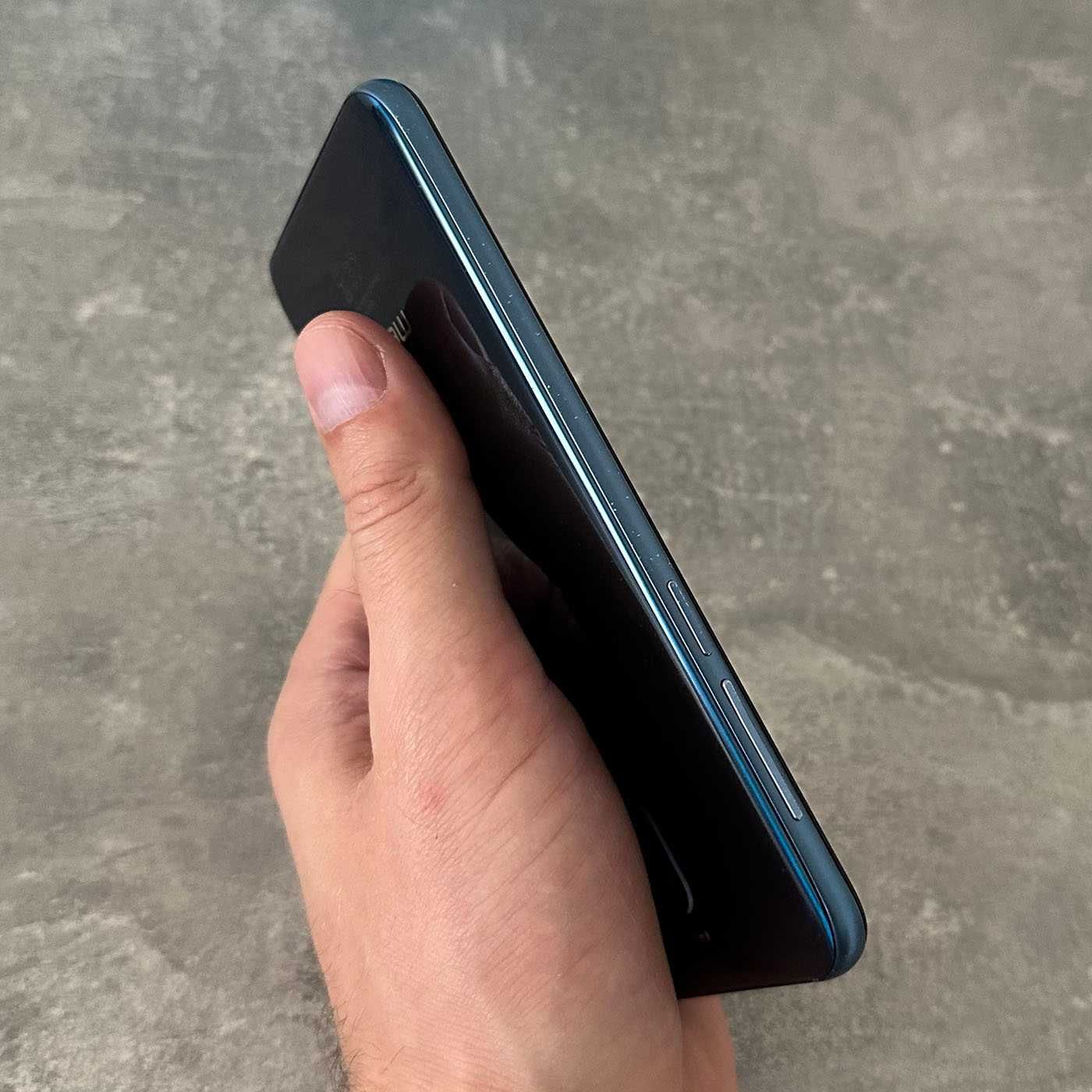 Смартфон Meizu X8 Global (6.2" IPS / 8 ядер / 4 ГБ / 64 ГБ / Android)