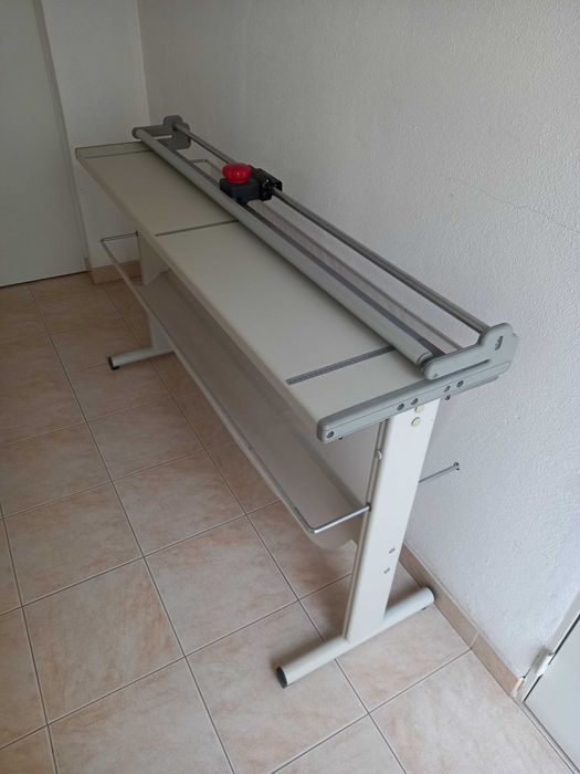 Guilhotina/Cisalha Grandes Formatos A0 1,75m