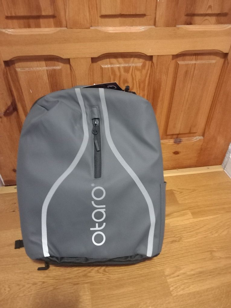 Plecak sportowy Otaro do tenisa z przegródką na buty 32L szary