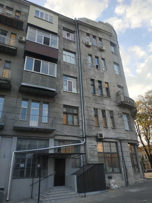 продам гостинку рядом ЖДвокзал