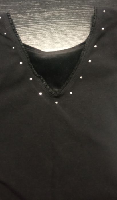 Body czarne ze spódniczką 122/128