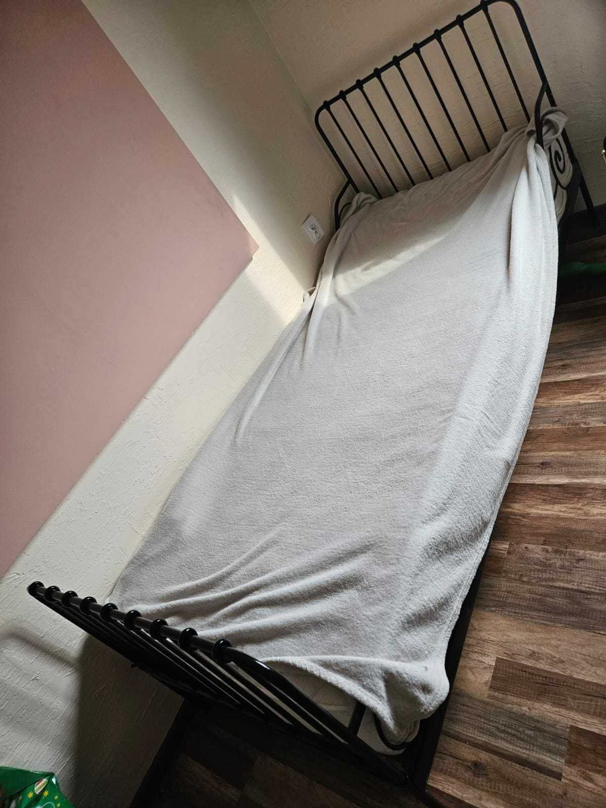 Sprzedam  łóżko.