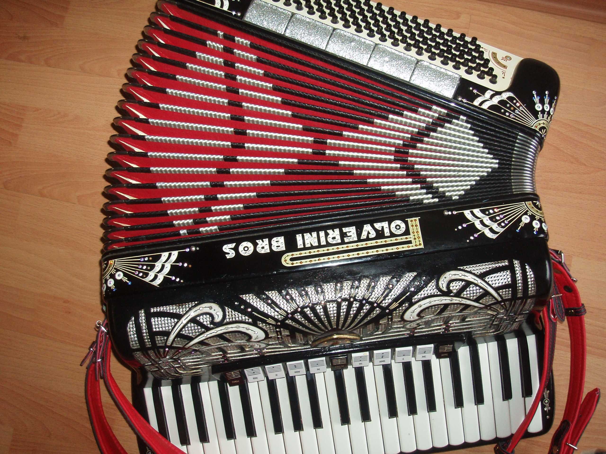Akordeon włoski 120 b