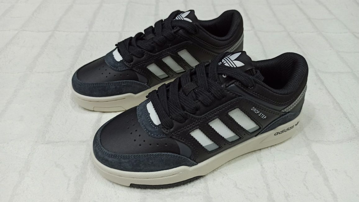 Кроссовки adidas drop step low 1340