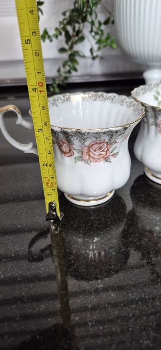 Chodzież filiżanki Iwona stara porcelana prl