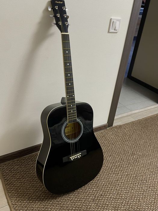 Продаю Гітару  Maxtone