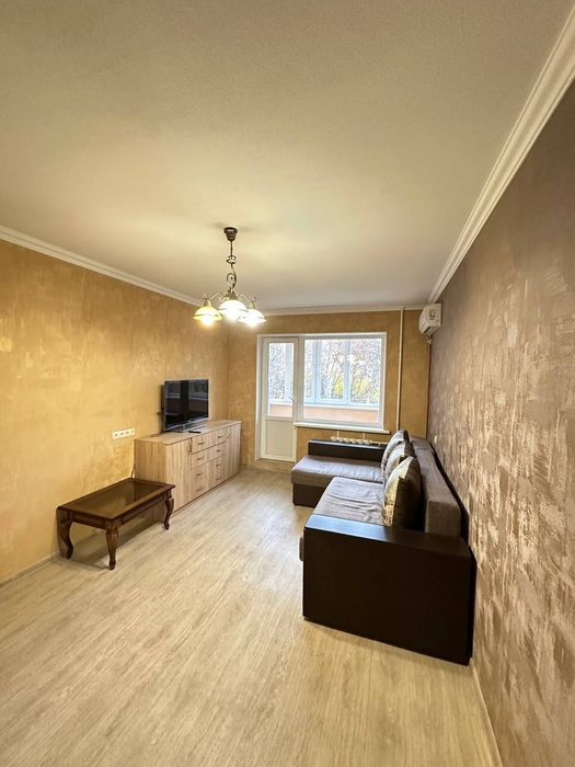 Здам однокімнатну квартиру по Грушевського