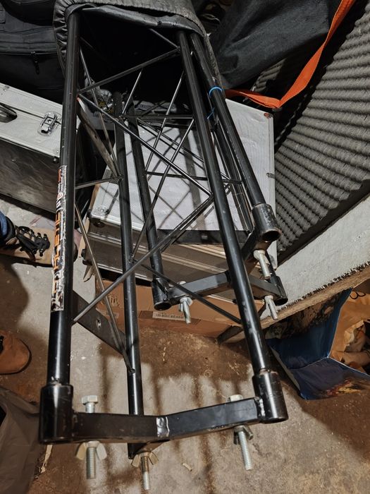 Kratownica Athletic 3x 150 wraz z pokrowcami