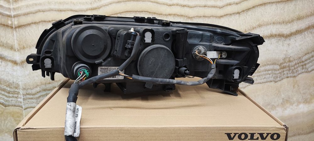 Faróis Volvo S60 2007